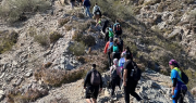 Trekking de primavera con guía, en un paisaje soñado, gratis y a sólo 18 km de la Capital