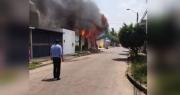 Un loro muere en un incendio que se produjo porque dejaron olvidada la cocina encendida