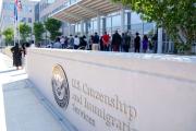 USCIS anuncia nueva prueba de ciudadanía: Cómo evitar el fracaso y qué cambios afectan a los inmigrantes.