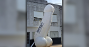 El particular inflable que apareció en La Plata y llamó la atención de todos los vecinos
