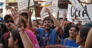 Miles de docentes, trabajadores y estudiantes de la UNLP movilizaron a la Marcha Federal Universitaria