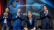 Llaryora anunció un aumento salarial de unos 300 mil pesos para los equipos de salud
