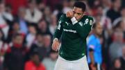 Vitor Roque pidió perdón a su madre con un festejo tras su gol a River en la Libertadores