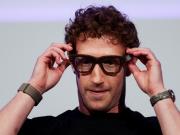 Ray-Ban Display: Zuckerberg lanzó lentes inteligentes con pantalla, anunció el inicio de la era post-celulares y vivió un momento incómodo