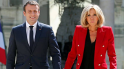 Emmanuel Macron presentará ante la Justicia pruebas de que su esposa es mujer: la insólita razón