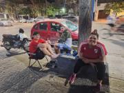 Hinchas de River ya hacen fila en la Liga Tucumana para conseguir entradas para el partido contra Atlético Tucumán