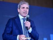 Caputo defendió la intervención del BCRA y aseguró que ''hay suficientes dólares para todos''