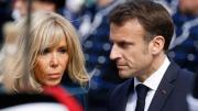 Macron presentará ante la Justicia pruebas de que su esposa es mujer: la insólita razón