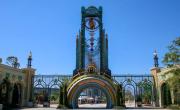 Muerte en un parque de Universal: identifican a la víctima y revelan las causas del fallecimiento
