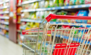 Tras el desplome de agosto, la confianza del consumidor en Argentina volvió a caer en septiembre