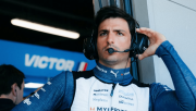 Carlos Sainz sorprendió al revelar su favorito para ganar el Balón de Oro 2025: Se lo daría a