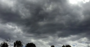 Tormentas matutinas y alivio vespertino: el pronóstico de este sábado para San Juan