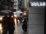 El dólar rompió el techo de la banda: cuáles son los tres escenarios que maneja el mercado para lo que viene