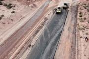 Más asfalto en el corredor de Vaca Muerta: repavimentan un tramo de la Ruta 7 entre Añelo y Rincón de de los Sauces