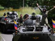 El régimen de Nicolás Maduro busca mostrarse invencible frente a la amenaza de Estados Unidos, pero para muchos la realidad es otra