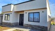 La casa prefabricada que venden en Mercado Libre por $10,7 millones y se entrega en 30 días