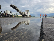 Mérida: Trabajadores avanzan obras de asfaltado en la pista de el Aeropuerto Juan Pablo Pérez Alfonzo de El Vigía