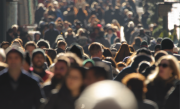 ¡Adiós a la explosión demográfica! Expertos revelan que la población mundial no crecerá como se esperaba
