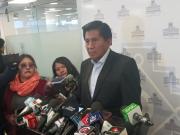 Senador Ajpi critica fallo a favor de Áñez y denuncia presión política en la justicia