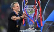 Luis Enrique es elegido mejor entrenador tras ganar el Trofeo Johan Cruyff