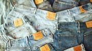 Adiós jeans anchos: la nueva tendencia 2025 que llega desde Europa, ¿cuáles son?