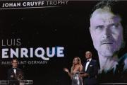 Luis Enrique ganó el trofeo Johan Cruyff