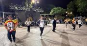 500 bailarines, artistas y la reina María Pía Stancov encenderán la Serenata a Santa Cruz este martes