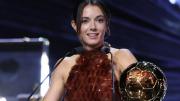 ¿Quién es Aitana Bonmatí, la española que ganó el Balón de Oro 2025 e igualó un récord de Cruyff?