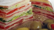 Escapadas en Buenos Aires: el pueblo con el sándwich más grande de Argentina