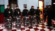 Efectivos de la policía porteña desalojaron un edificio ocupado en Almagro desde hace nueve años