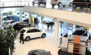 Cuánto aumentan los autos 0KM en octubre 2025 tras los movimientos del dólar