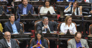 Diputados del peronismo advirtieron que la nueva deuda debe ser aprobada por el Congreso