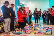 Oruro recibe la tercera versión de la Mochila AIDA para fortalecer la educación sexual integral en adolescentes