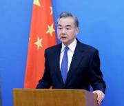 Pekín: China y EEUU no son enemigos