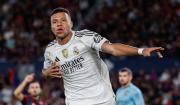 El Madrid golea al Levante y se afianza en el liderato