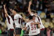 Represión en la tribuna, clasificación en la cancha: Lanús está en las semifinales de la Sudamericana