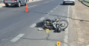 Hospitalizaron de urgencia a una motociclista tras chocar en Avenida de Circunvalación