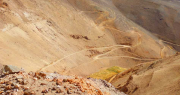 La socia china de Barrick en Veladero, quedó como firme candidata en la licitación de dos áreas mineras