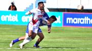 Poveda pasa de villano a héroe y GV San José gana en Potosí