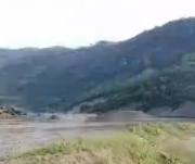 Trabajos mineros obstruyen el río Mapiri y provocan inundaciones en la comunidad Candelaria; piden intervención de las autoridades
