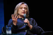 Hillary Clinton compara a Trump con Duterte por ataques en el Caribe y critica al Congreso