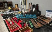 Autos secuestrados, cinco detenidos y un arsenal de armas: desbarataron a una banda acusada de múltiples entraderas en La Plata