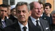 Condenan a expresidente Sarkozy a cinco años de prisión