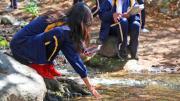 Capacitan a estudiantes para cuidar el río Angela Mayu, en Tiquipaya