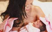 Rihanna fue mamá por tercera vez y presentó a su bebé