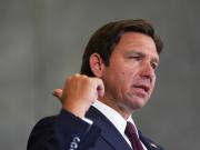 Alineado con Trump, DeSantis critica la visa H-1B: Es una estafa
