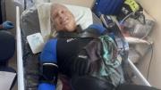 Un tiburón lo atacó mientras pescaba debajo del agua: “Mi muñeca colgaba”