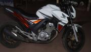 Se hizo el picante con su moto nueva y se la secuestraron