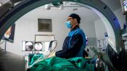 Recuperación exprés y dolor mínimo: el avance de la cirugía endoscópica de columna en Córdoba”