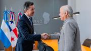 Córdoba y Panamá estrechan lazos: Calvo recibió al embajador Juan Luis Correa